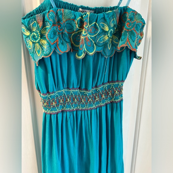 🌼 Kessley 🌼 - Picture 1 of 8